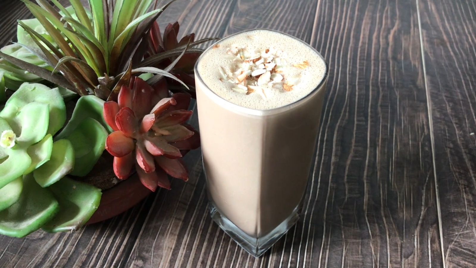 Low budget, High protein smoothie. (16g protein in ₹ 20) Food Fitness & Fun